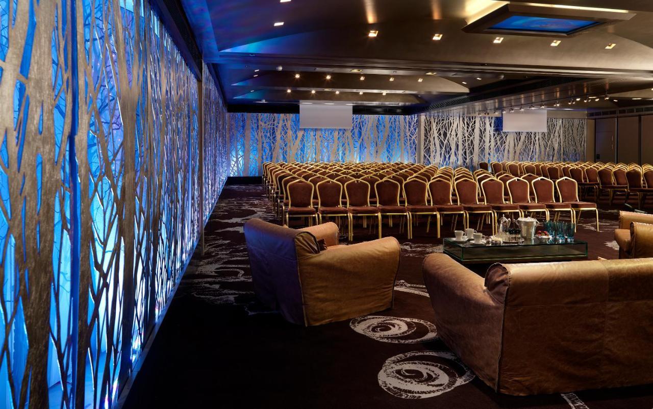 Radisson Blu Park Hotel Athens Luaran gambar The interior of the hotel